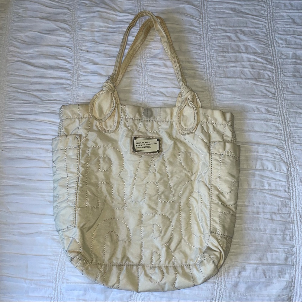 Marc Jacoba Nylon Tote cream
